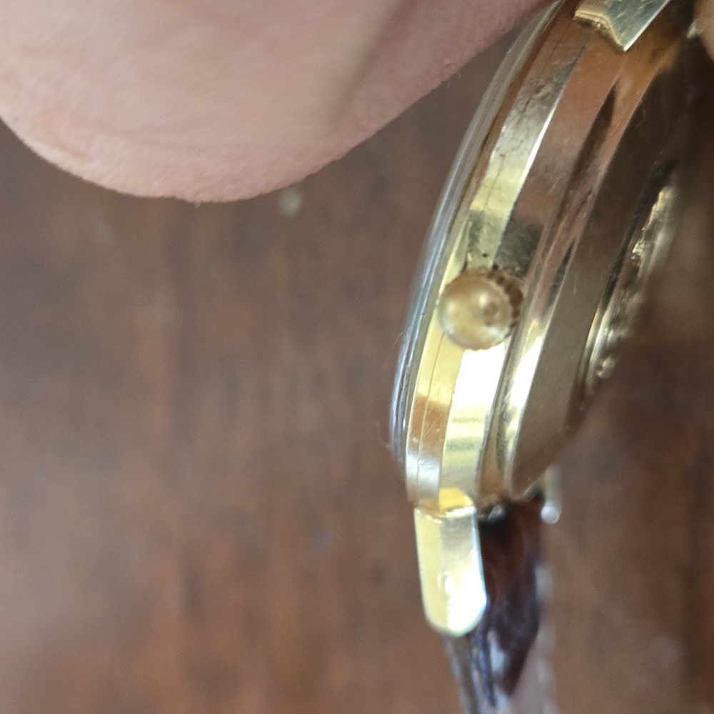 1962 Initial Release Omega Seamaster DeVille 18K Sol. Gold 24 Jewel+2 Croc Bands - Picture 5 of 10